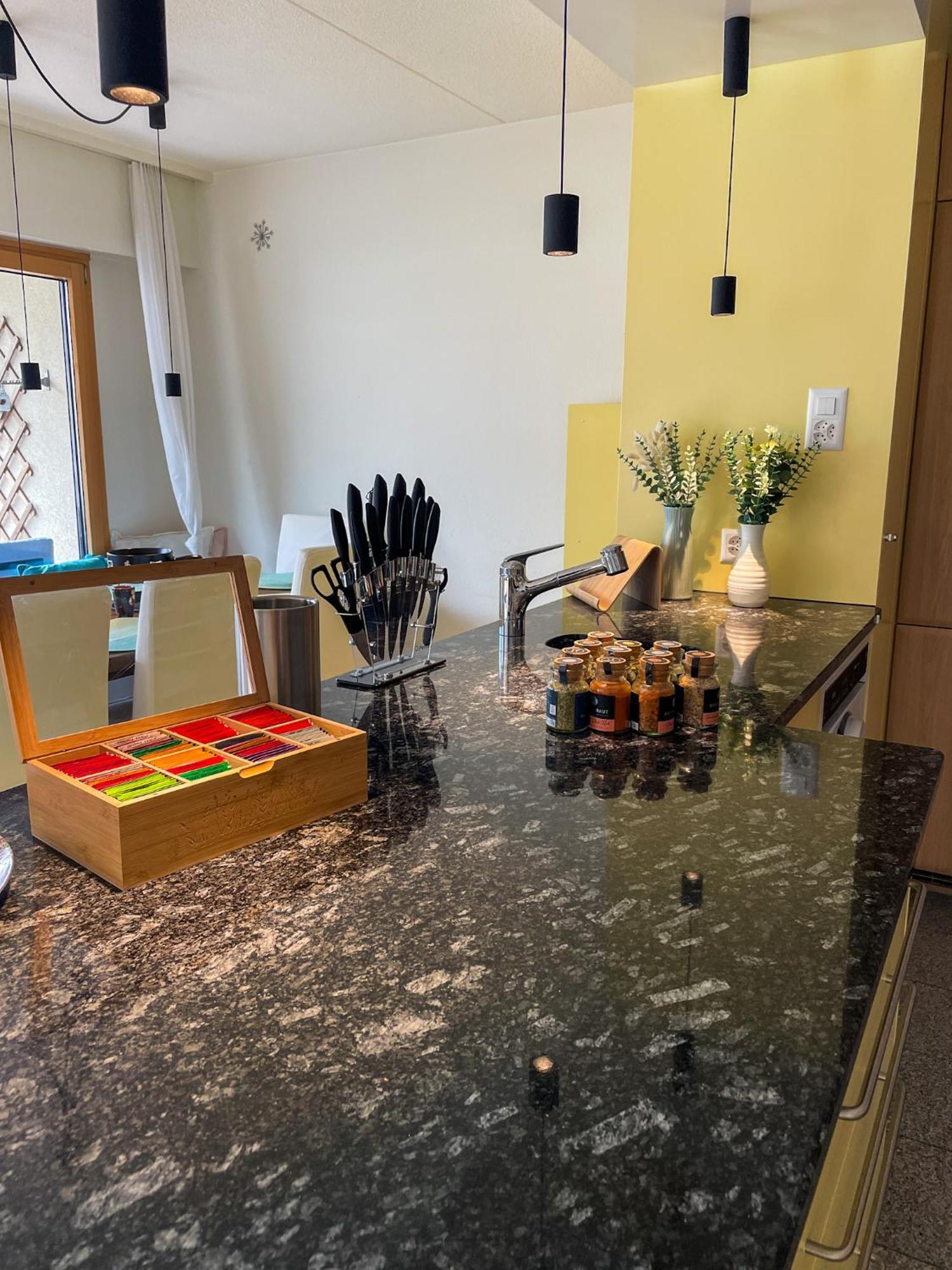 Top Modernes Apartment Im Herzen Von Andermatt Balkon & Bergblick Ngoại thất bức ảnh