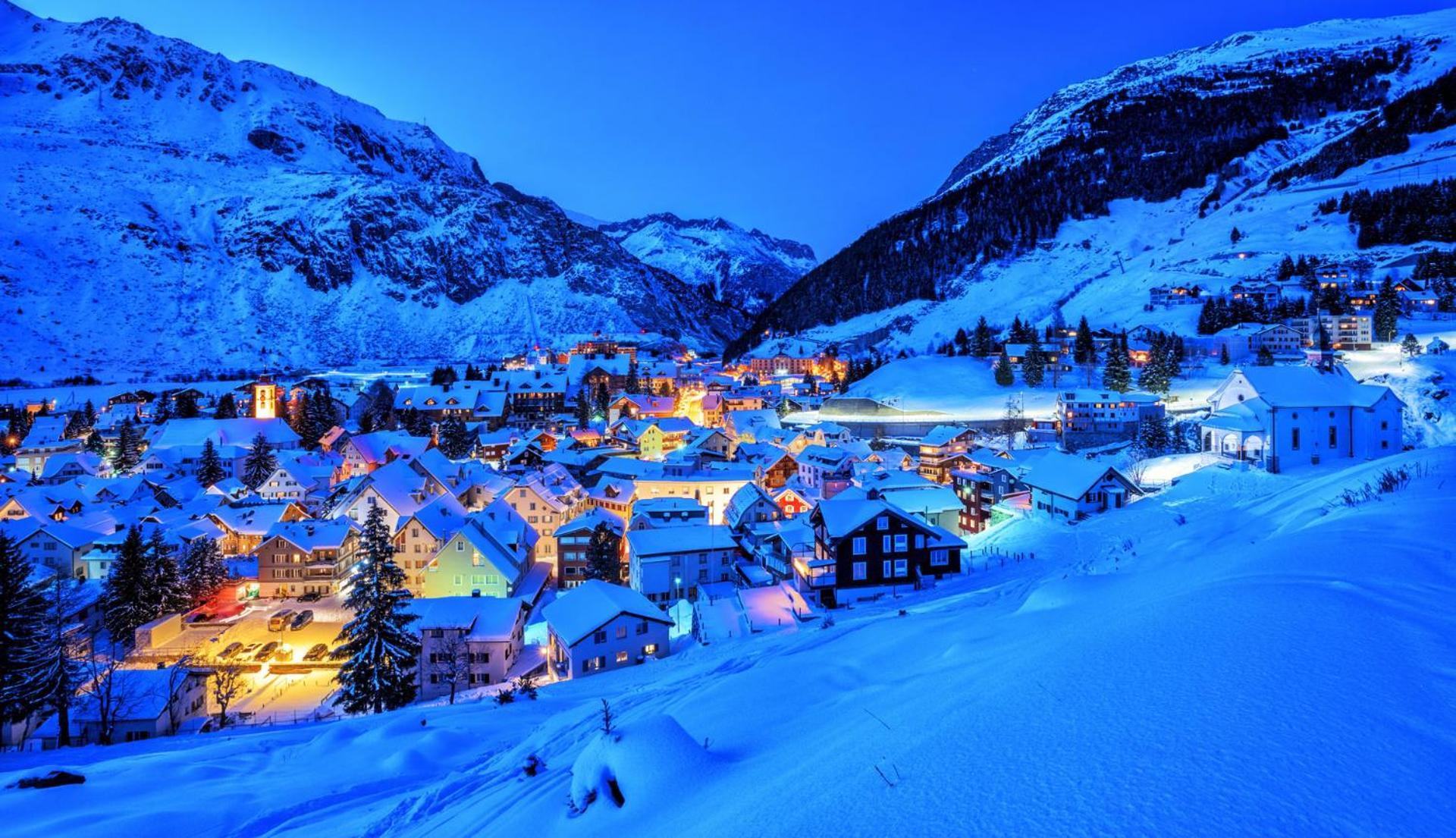 Top Modernes Apartment Im Herzen Von Andermatt Balkon & Bergblick Ngoại thất bức ảnh